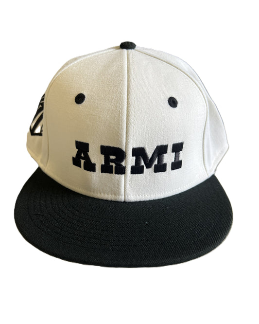 ARMI Black & White Proflex Cap