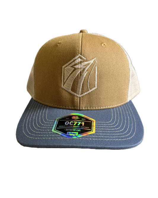 ARMI Modern Trucker Hat